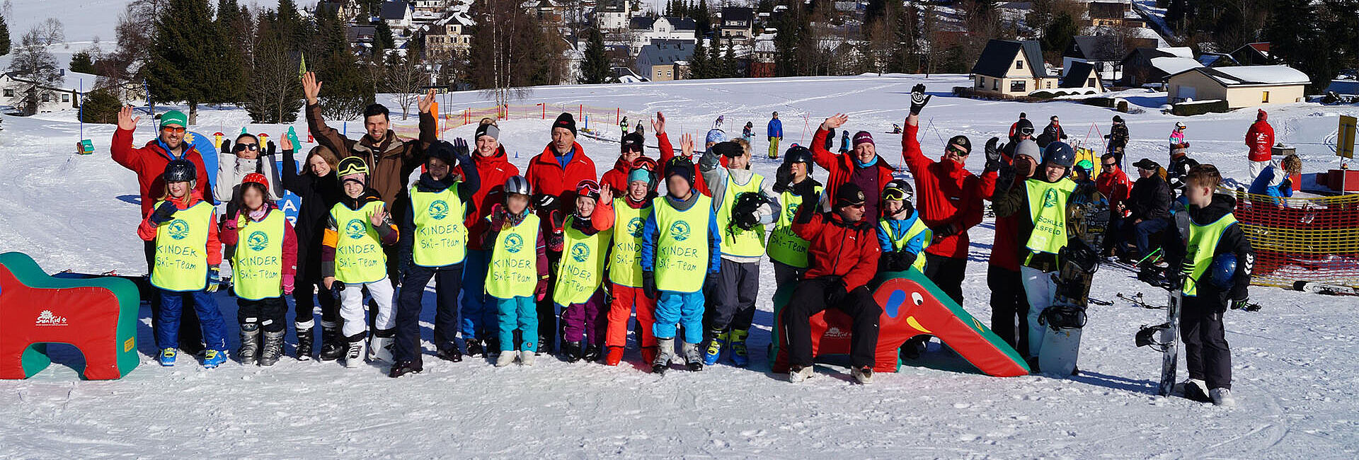 OIL! Tankstellen spendet für das Wintercamp zugunsten krebskranker Kinder und ihrer Familien